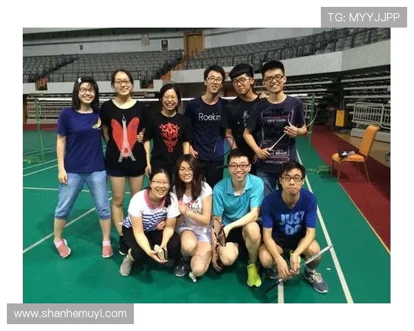 南京羽毛球队与北京羽毛球队赛后战术分析与复盘探讨